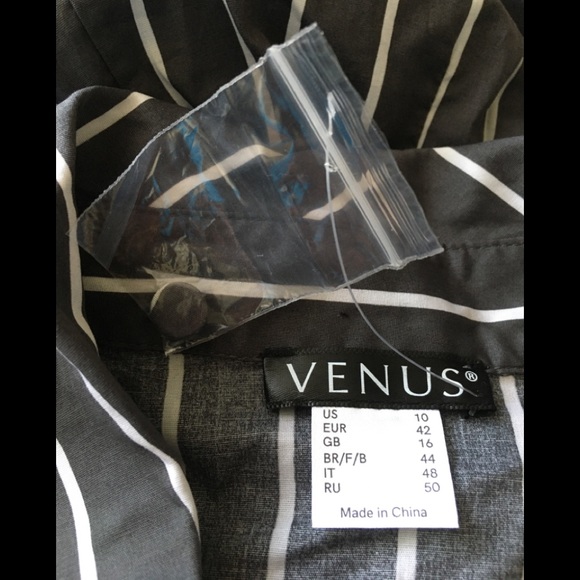 Striped Cut Out Shirt Dress - Picture 7 of 9